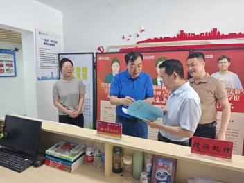 彭桂生调研指导学校“一站式”学生社区工作